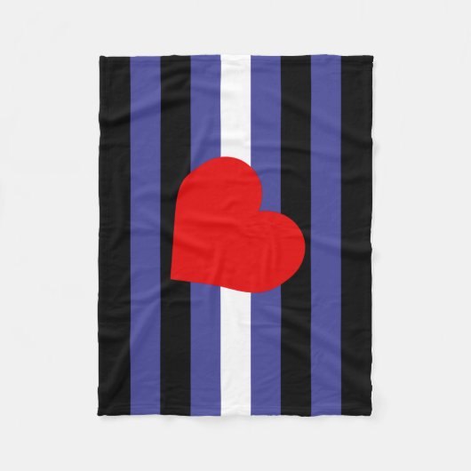 革製プライド旗とハート フリースブランケット (正面)