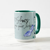 靴はあなたの人生を変えることができる – ティール（緑がかった色）マグ マグカップ (正面右)