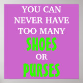 靴や財布の数が多過ぎては困る ポスター (正面)