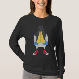 靴を履いたハト Tシャツ