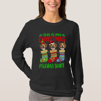 靴下をはいたビーグル犬のクリスマスパジャマ Tシャツ