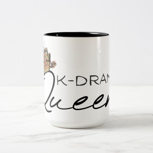 韓国の王冠を持つKドラマの女王 ツートーンマグカップ (中央)