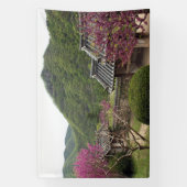 韓国を写した写真でデザインされ、印刷された 横断幕 (縦)