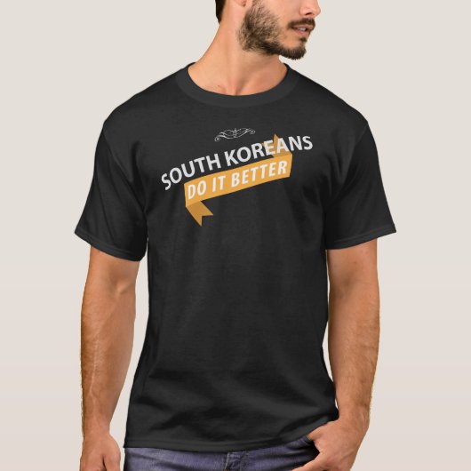 韓国人の方が良い Tシャツ (正面)
