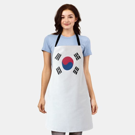 韓国国旗 エプロン (着用した状態)