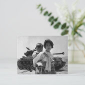 韓国戦争難民ベビー ポストカード (スタンド正面)