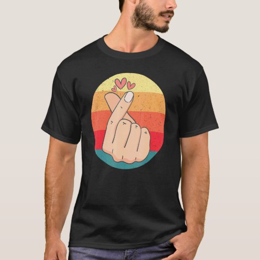 韓国指ハート標識 Tシャツ (正面)