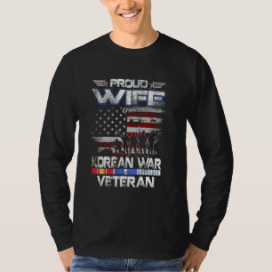 韓国誇りを持った戦争退役軍人国旗のヴィンテージパリの妻 Tシャツ