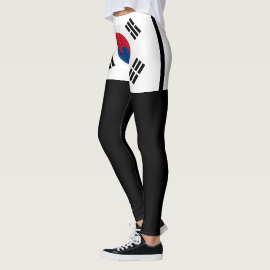韓国 レギンス (左)