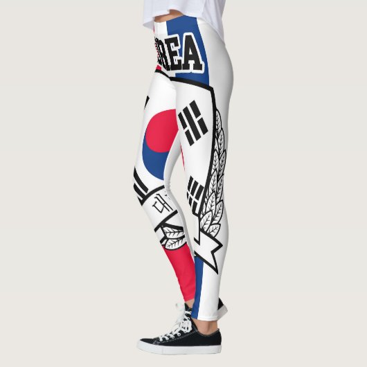 韓国 レギンス (左)