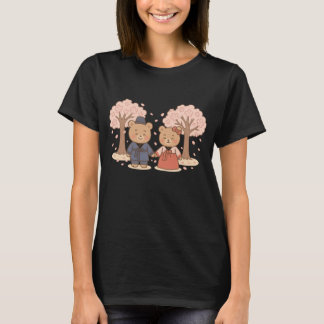 韓服のクマの桜Tシャツ Tシャツ