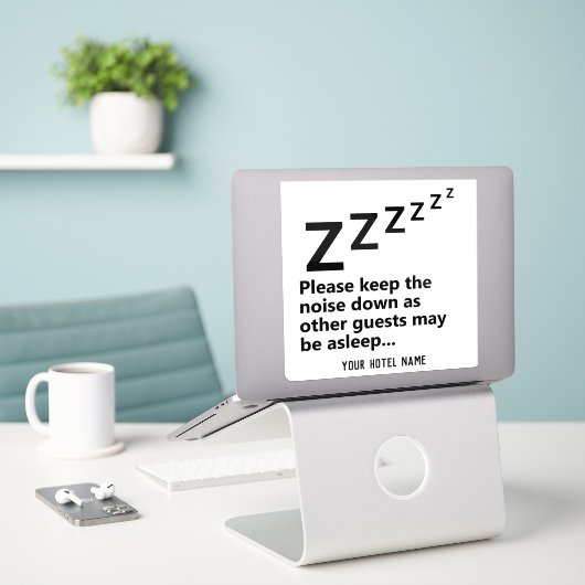 音保を下げて。ゲストは眠っている シール (デスク上のノートパソコン)