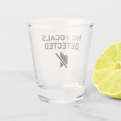 音声が検出されないオミニマルーディオデザイン ショットグラス (裏面)