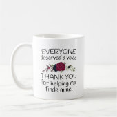 音声セラピストの贈り物、皆に声を出す価値 コーヒーマグカップ (左)