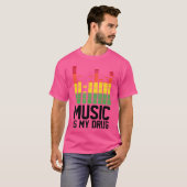 音楽おもしろいは私の薬の音楽は私の薬Edm T Tシャツ (正面フル)