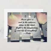 音楽が宇宙に魂を与え、精神に翼を与え、想像力に飛翔を与え、あらゆるものに生命を与える。 ポストカード (正面/裏面)