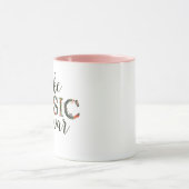 音楽ではなく戦争フローラ花の文字 マグカップ (中央)