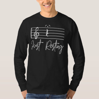 音楽のインストゥルメンタル音楽を休んでいるだけ Tシャツ