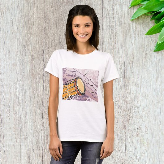 音楽の音符が描かれた伝統的なボンゴドラム Tシャツ
