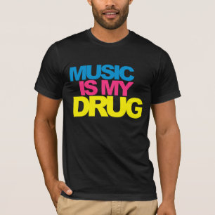 音楽は私の薬剤です Tシャツ