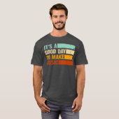 音楽を作るのに良い日です 面白い音楽好きのための Tシャツ (正面フル)