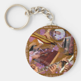 音楽を作る手…幸せを作る（茶色） キーホルダー