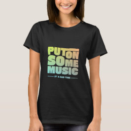 音楽を演奏する Tシャツ