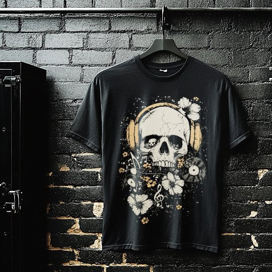 音楽エモグランジパンクポップ・アートのゴシックY2K 2000sスタイル Tシャツ