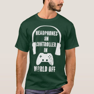 音楽ゲームの世界でコントローラーのヘッドフォン Tシャツ
