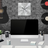 音楽テーマの壁掛け時計、シルバーのト音記号の装飾 スクエア壁時計