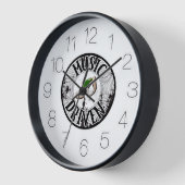 音楽ドリブン 壁時計 (傾斜)