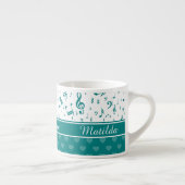 音楽ノートおよびハートパターンティール(緑がかった色)および白 エスプレッソカップ (右)