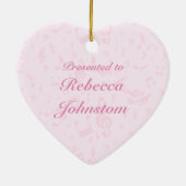 音楽パーソナライズされたダンスとドラマピンク セラミックオーナメント (裏面)