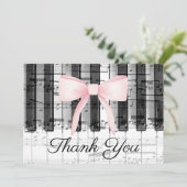 音楽ピ感謝していアノに書いたピンクの弓 サンキューカード (スタンド正面)