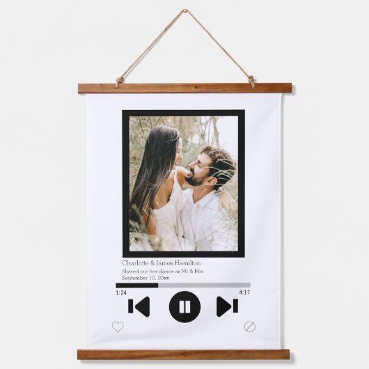 音楽プレーヤーの写真パーソナライズされた 吊り下げ型タペストリー (正面)