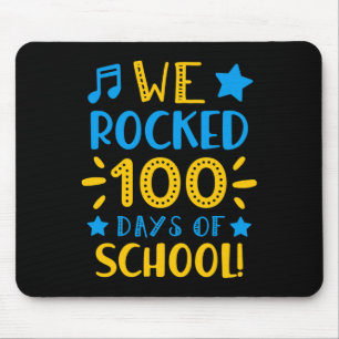 音楽先生- Happy 100th Day Of School We Rocke マウスパッド