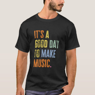 音楽好きの人を作る良おもしろいい日だ Tシャツ