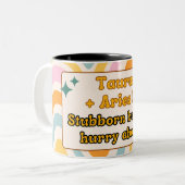 頑固なスピードスター – Taurus Sun, Aries Moon〔占星術の〕十二宮図 ツートーンマグカップ (正面左)