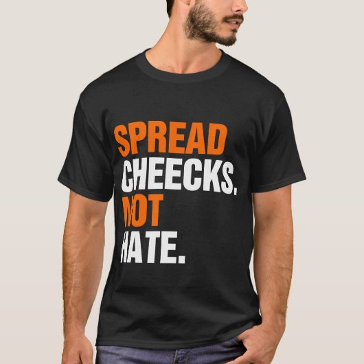 頬を広げて憎めない Tシャツ (正面)