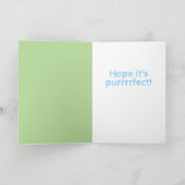 頭に花をつけたかわいい子猫たちがイースター カード (内部)