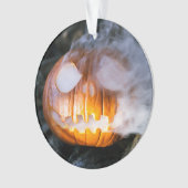 頭のない馬乗りのジャック・オ・ランタンが炎の頭を上げる オーナメント (正面)