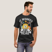 頭の中で上手くいった ビリヤードプールプレーヤースポーツ Tシャツ (正面フル)