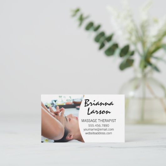 頭マッサージを受ける女性 名刺 (スタンド正面)