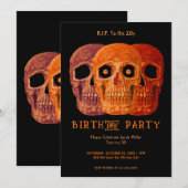 頭蓋骨 面白い オレンジ ゴシック 誕生日 RIP 彼の20代に 招待状 (正面/裏面)