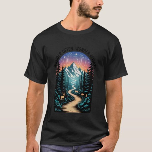 頻繁に旅をし、いつも驚きを Minimal Adventure アウトドア Tシャツ (正面)