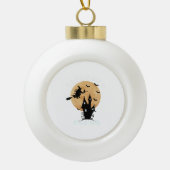 頻繁フライヤーウィッチハロウィーンTシャツパーフェクト セラミックボールオーナメント (正面)