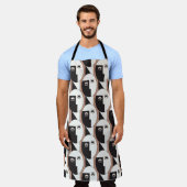 顔と眼の幾何学的シームレスパターン エプロン (着用した状態)
