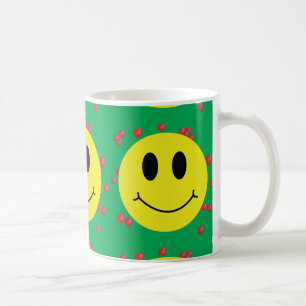 顔と赤いハート コーヒーマグカップ