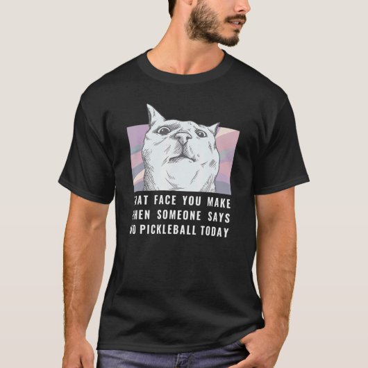 顔を作る 猫 パドルボール選手 Tシャツ (正面)