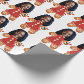 顔カスタム写真ジンジャーブレッド女性クリスマスピンク ラッピングペーパー (角)